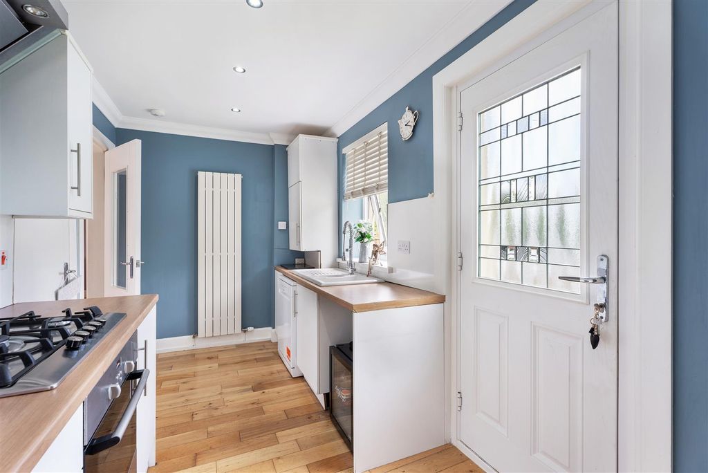 Property photo 3 of 19 5Chassels-05.Jpg