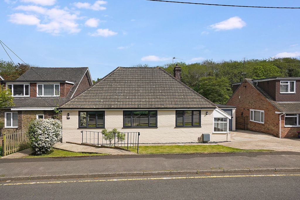Property photo 1 of 22