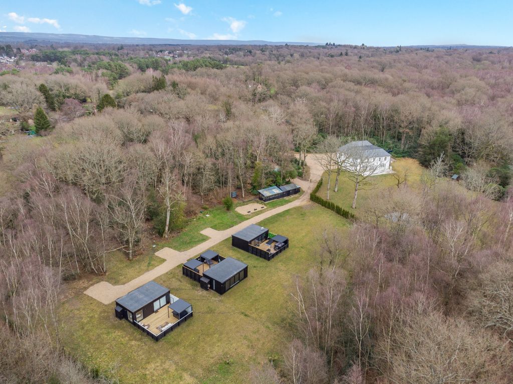 Property photo 2 of 24 Picture No. 58