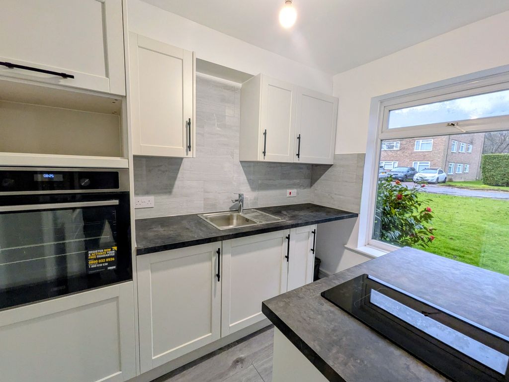 Property photo 3 of 11 Image