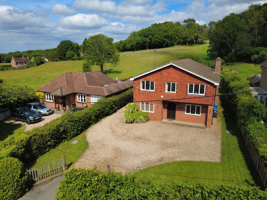 Property photo 1 of 22 Picture No. 27