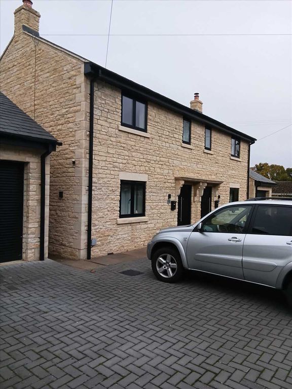 Property photo 1 of 12 Main Picture