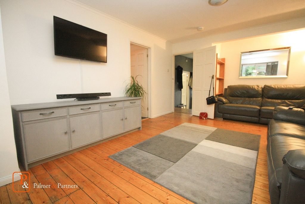 Property photo 3 of 12 Reception Room