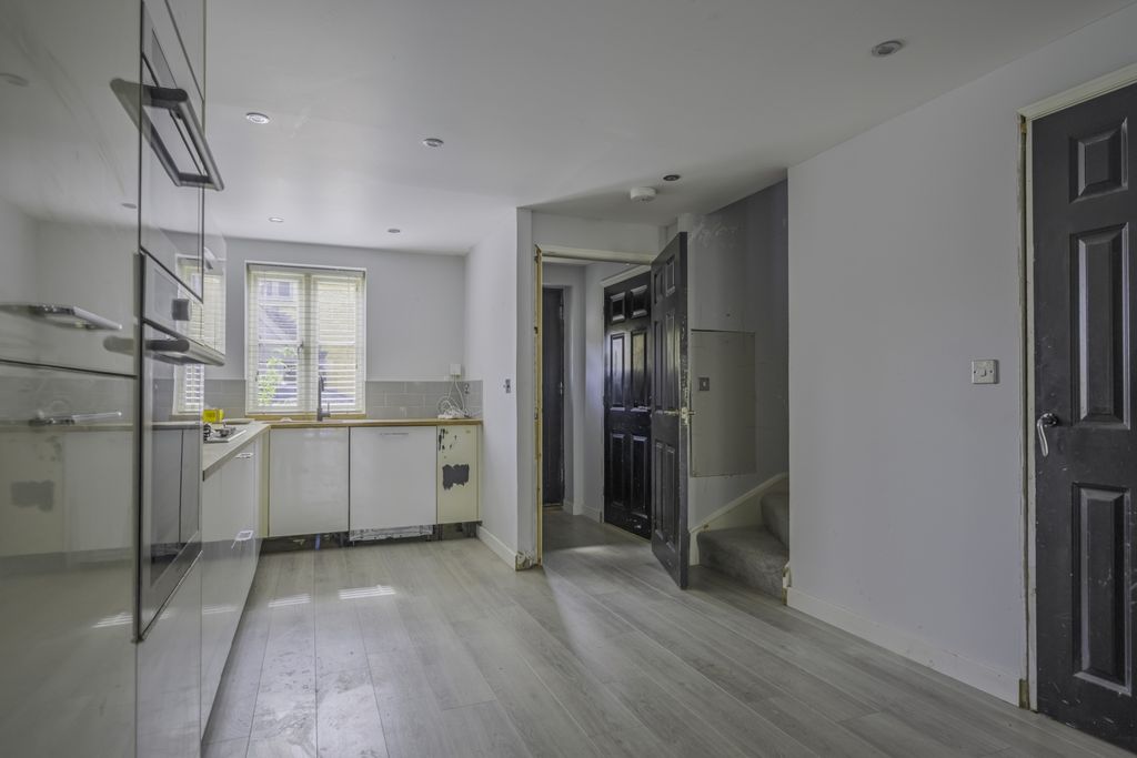 Property photo 2 of 17 Dsc_5256Hdr