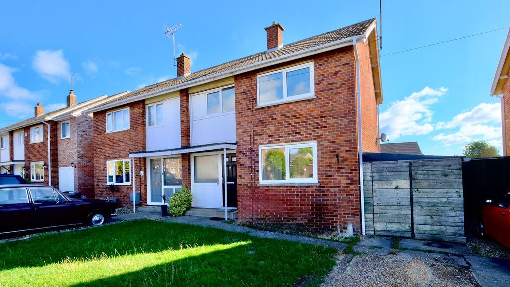 Property photo 1 of 13