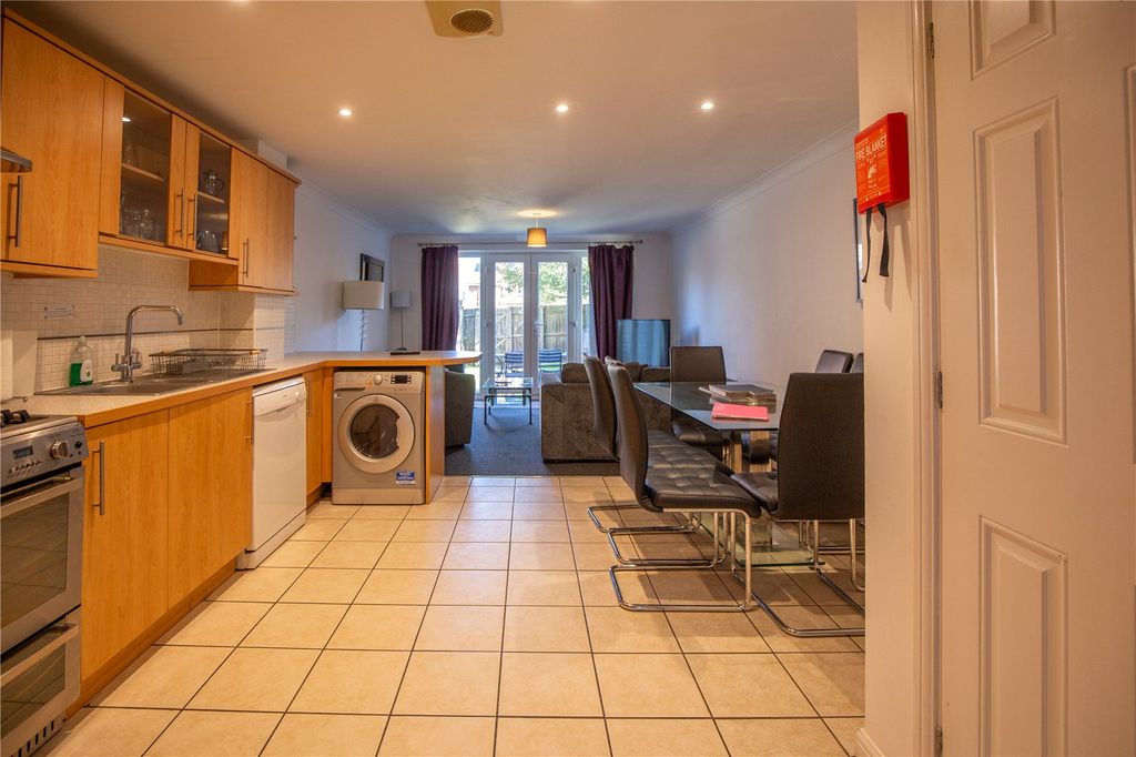 Property photo 3 of 20 Picture No. 17