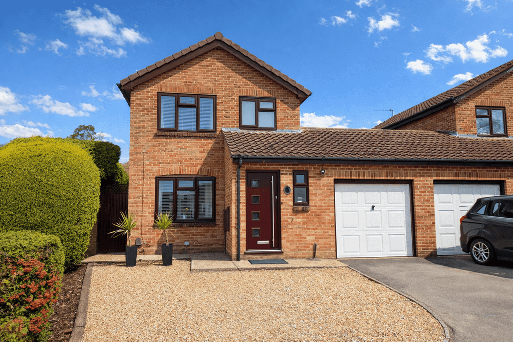 Property photo 1 of 15