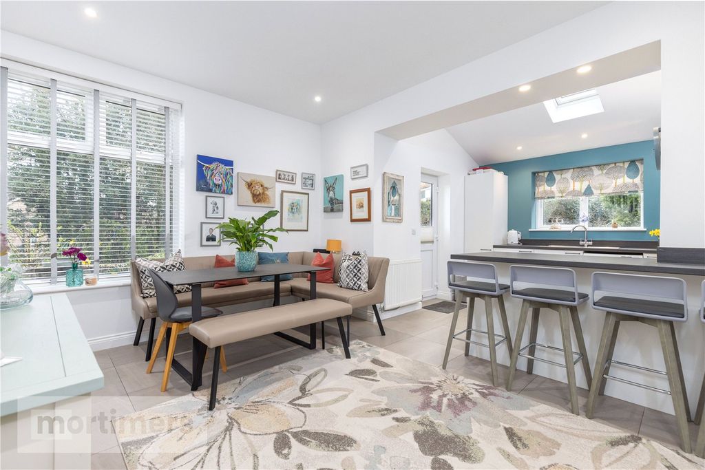 Property photo 2 of 23 Kitchen/Diner