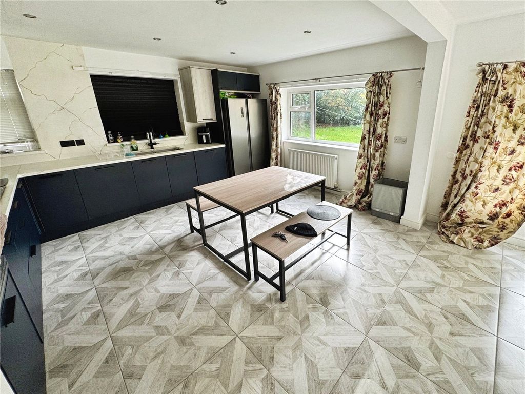 Property photo 3 of 10 Picture No. 03