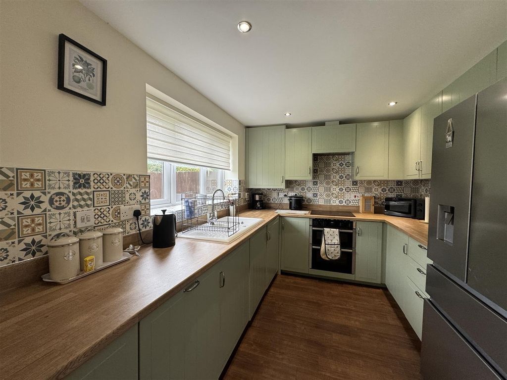 Property photo 2 of 16 Img_1213.Jpeg