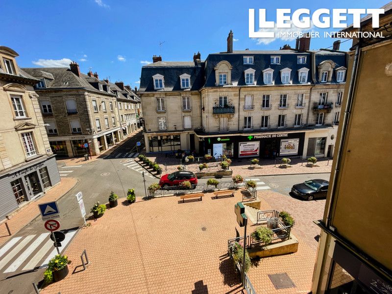 Property photo 2 of 10