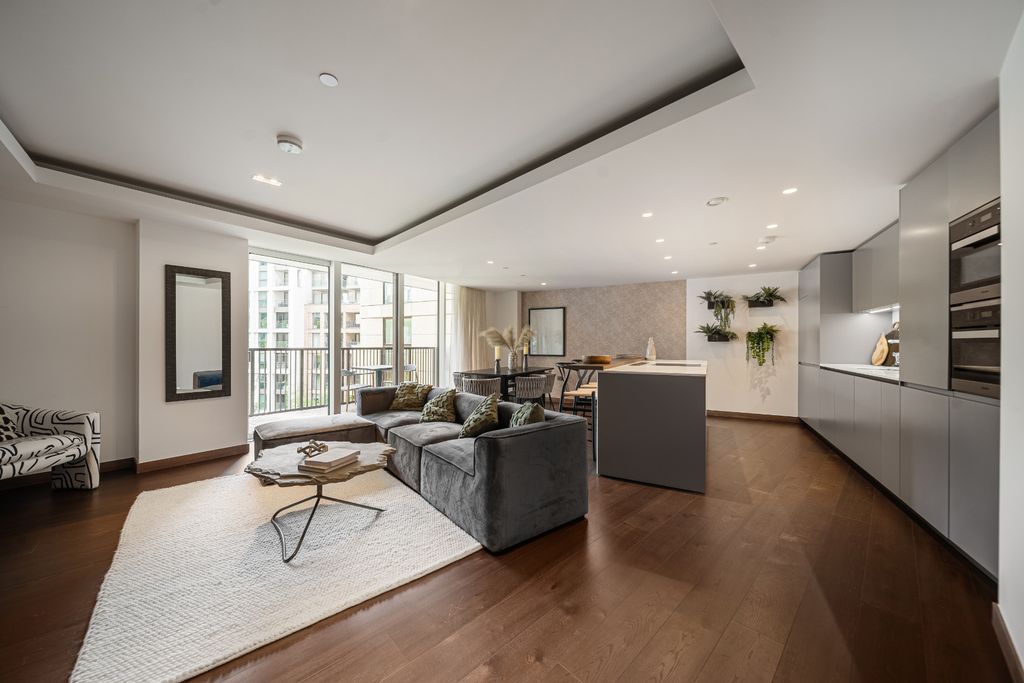 Property photo 1 of 16 Paddington Gardens B501-23.Jpg