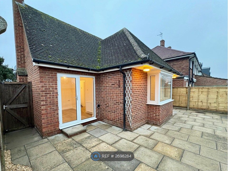 Property photo 3 of 11