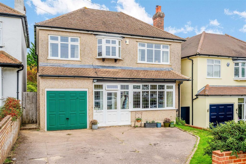 Property photo 1 of 12 Upper Pines, (14 From 24)-24.Jpg