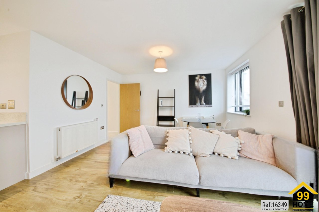 Property photo 3 of 18 Photo 2