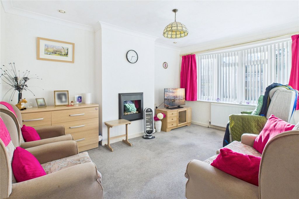 Property photo 3 of 19 Picture No. 10