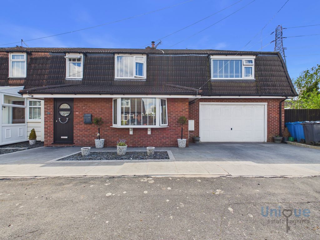 Property photo 1 of 33