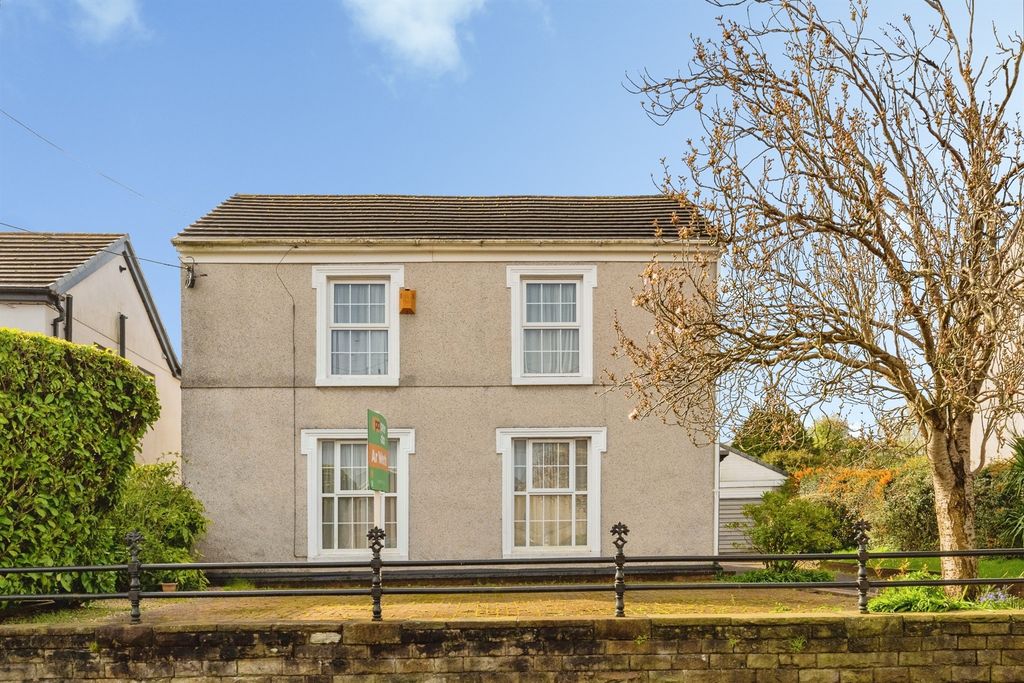 Property photo 1 of 26