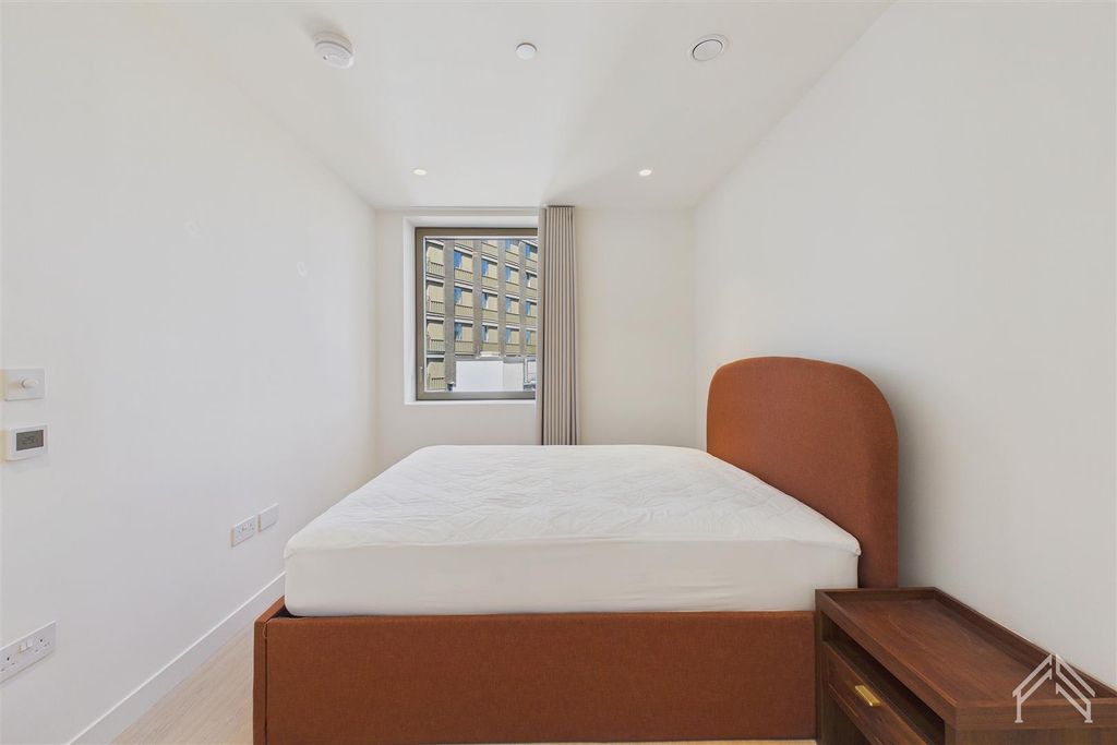 Property photo 3 of 11 4.Jpg