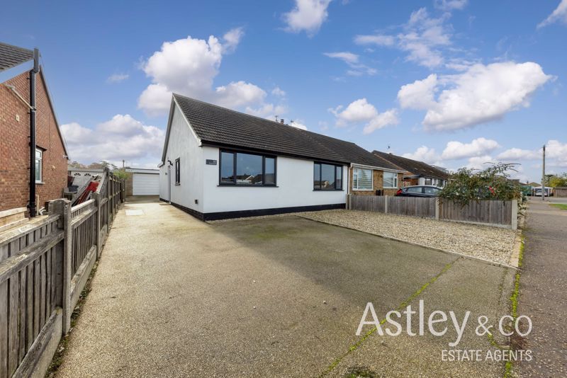 Property photo 1 of 18 Front