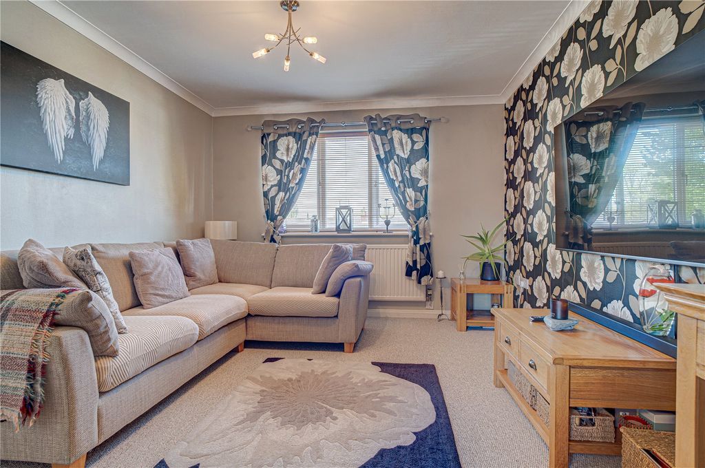 Property photo 2 of 8 Picture No. 02