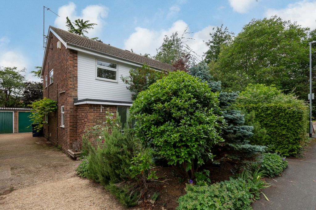 Property photo 1 of 23