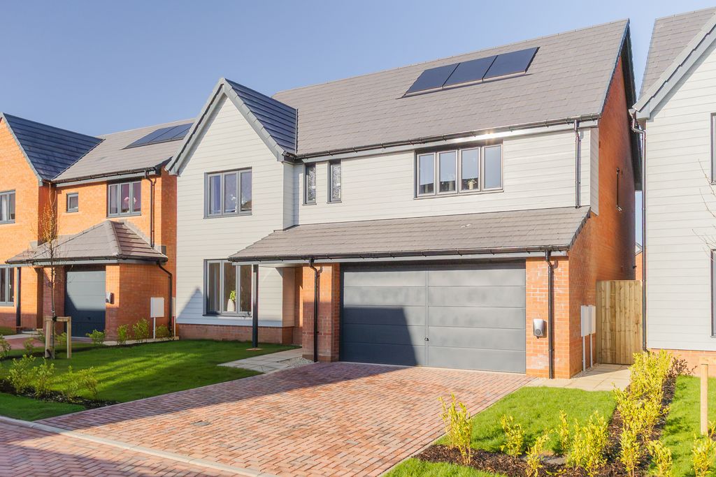 Property photo 1 of 21 260213W001