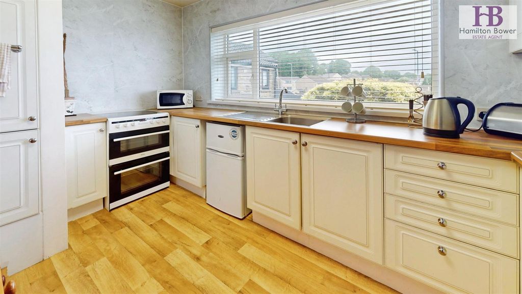 Property photo 3 of 14 9Eac720A-27-Hud-Hill-06012026_130551.Jpg