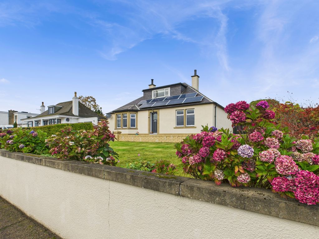 Property photo 1 of 29 Cam03481G0-Pr0118-Still034