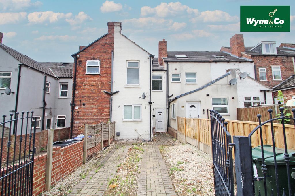 Property photo 1 of 9 Rear Garden