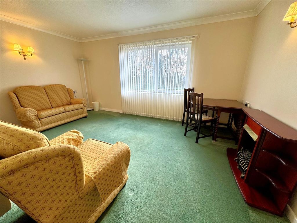 Property photo 3 of 9 Lounge 2.Jpg