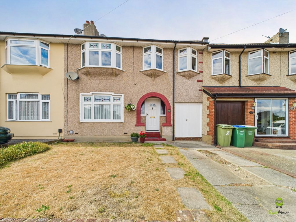 Property photo 2 of 34 Presented By Clinton Crawford - Ewemove Bexley And