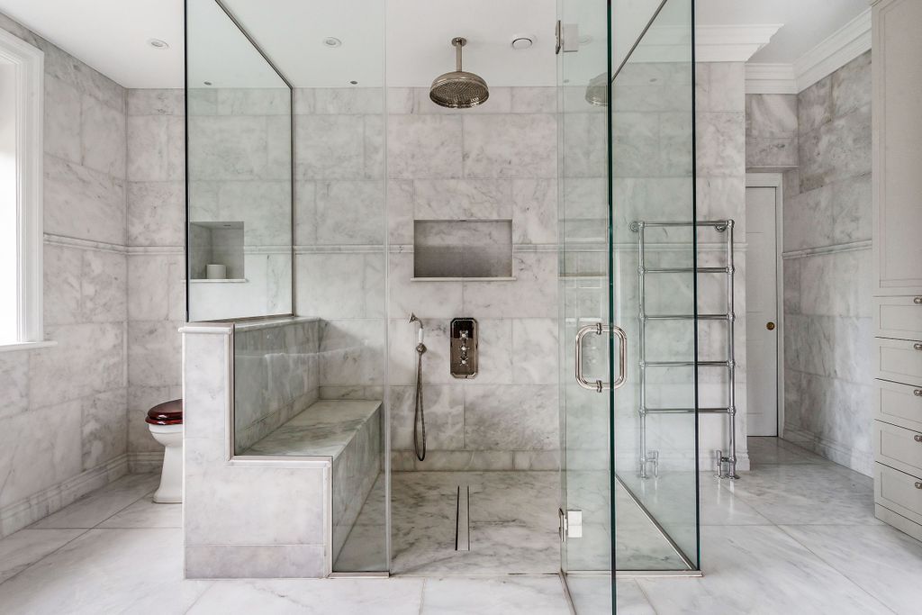 Property photo 3 of 27