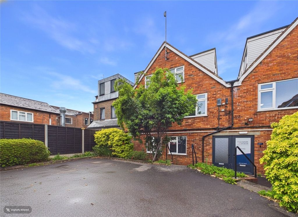Property photo 1 of 10 Picture No. 24