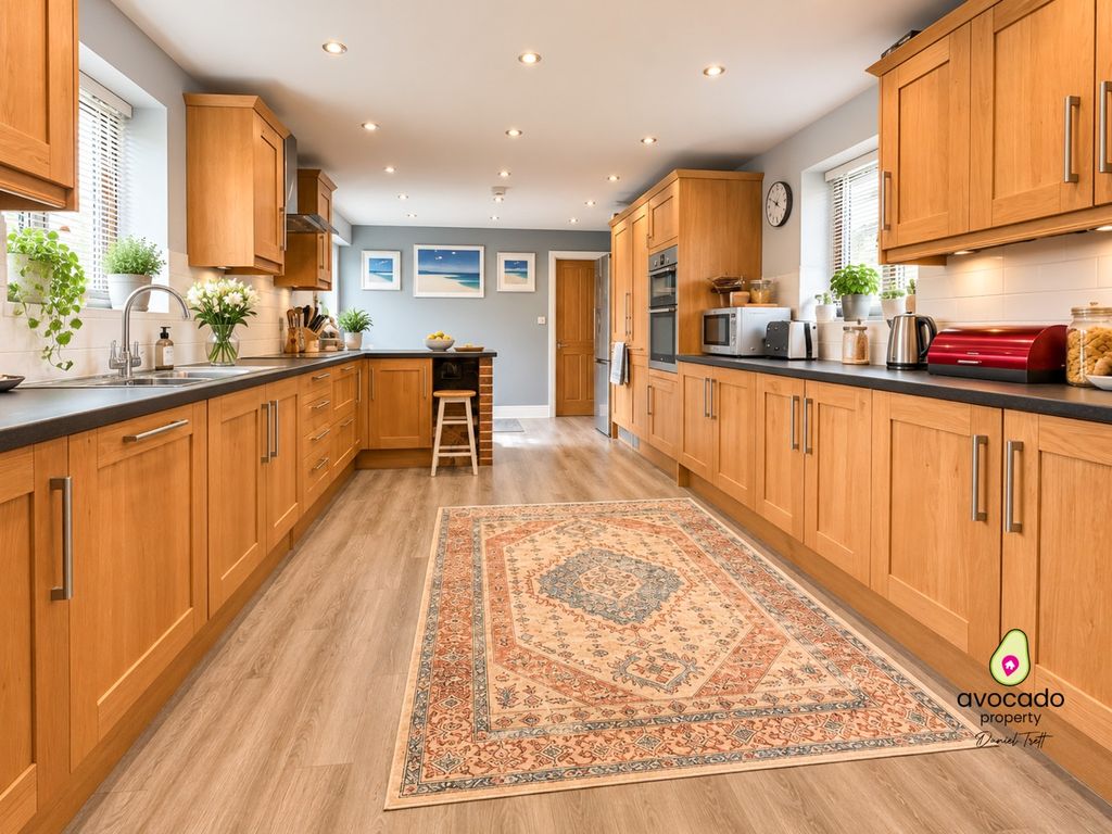 Property photo 3 of 17 5429687