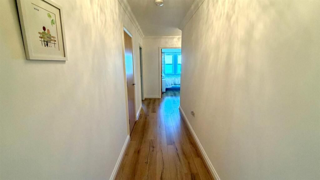 Property photo 2 of 16 Photo 1