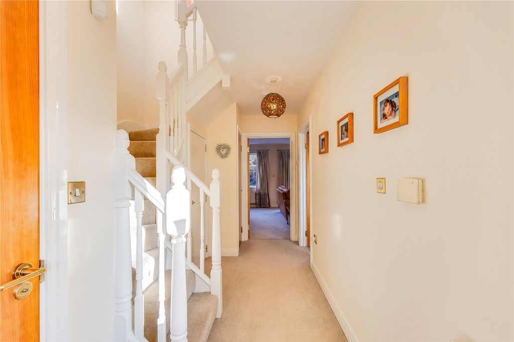 Property photo 3 of 35 Picture No. 34