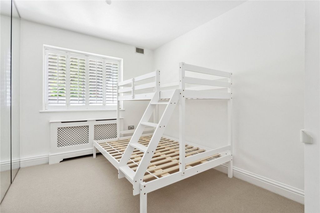 Property photo 3 of 12 Picture No. 08