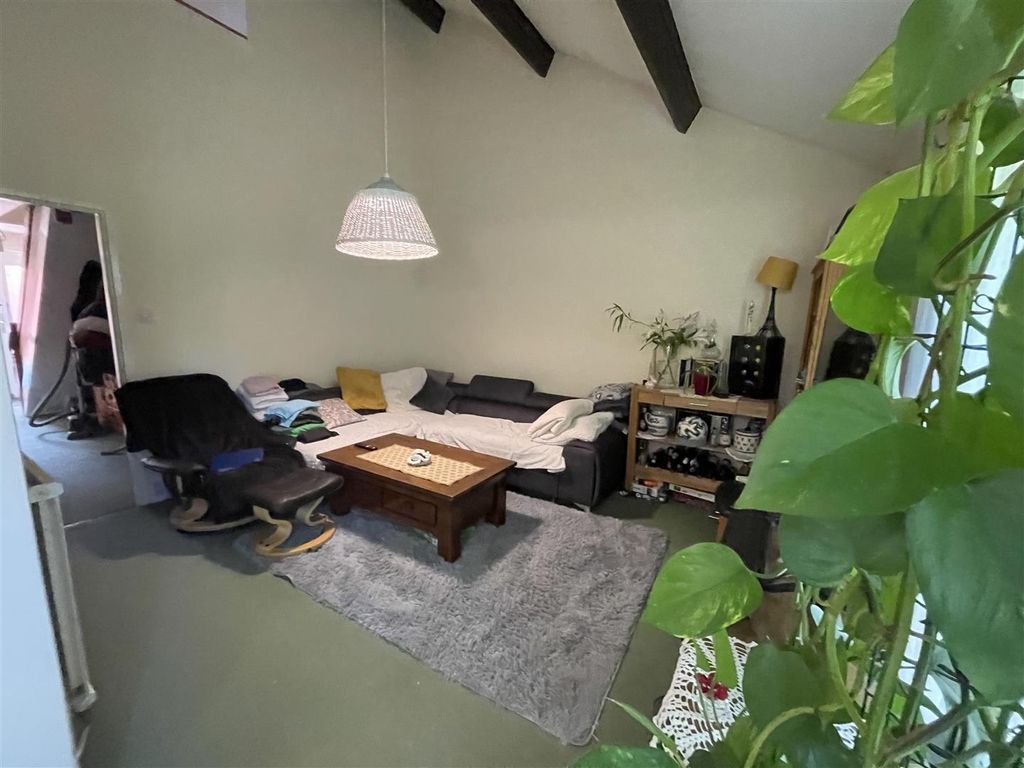 Property photo 3 of 16 Img_9063.Jpg