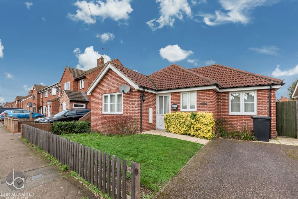 Property photo 1 of 10