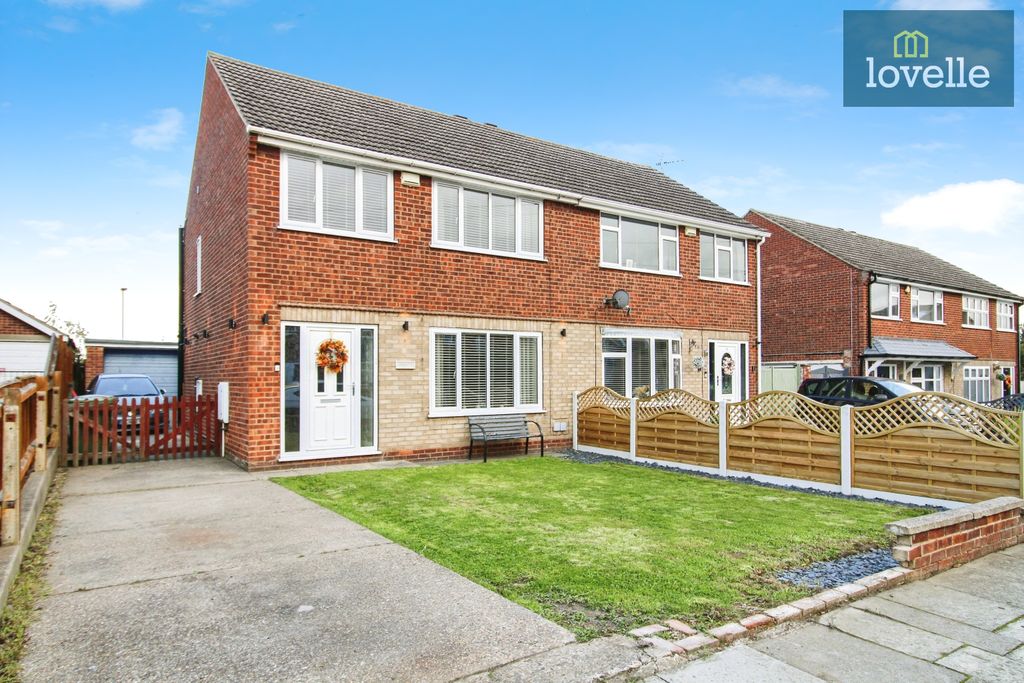 Property photo 1 of 24