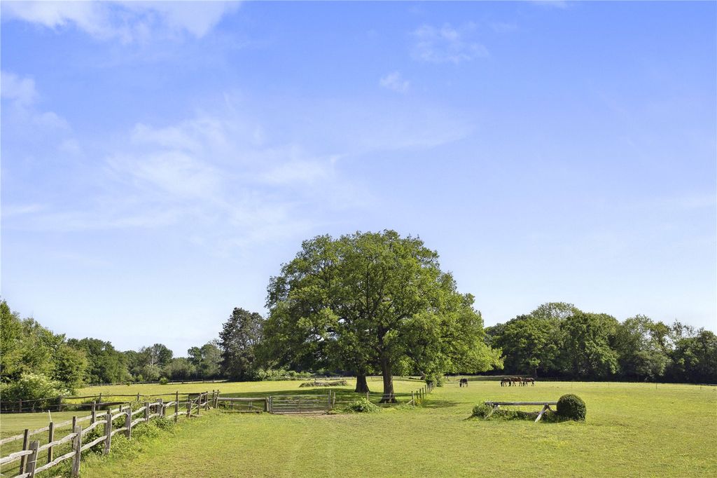 old-farleigh-road-farleigh-common-warlingham-surrey-cr6-equestrian