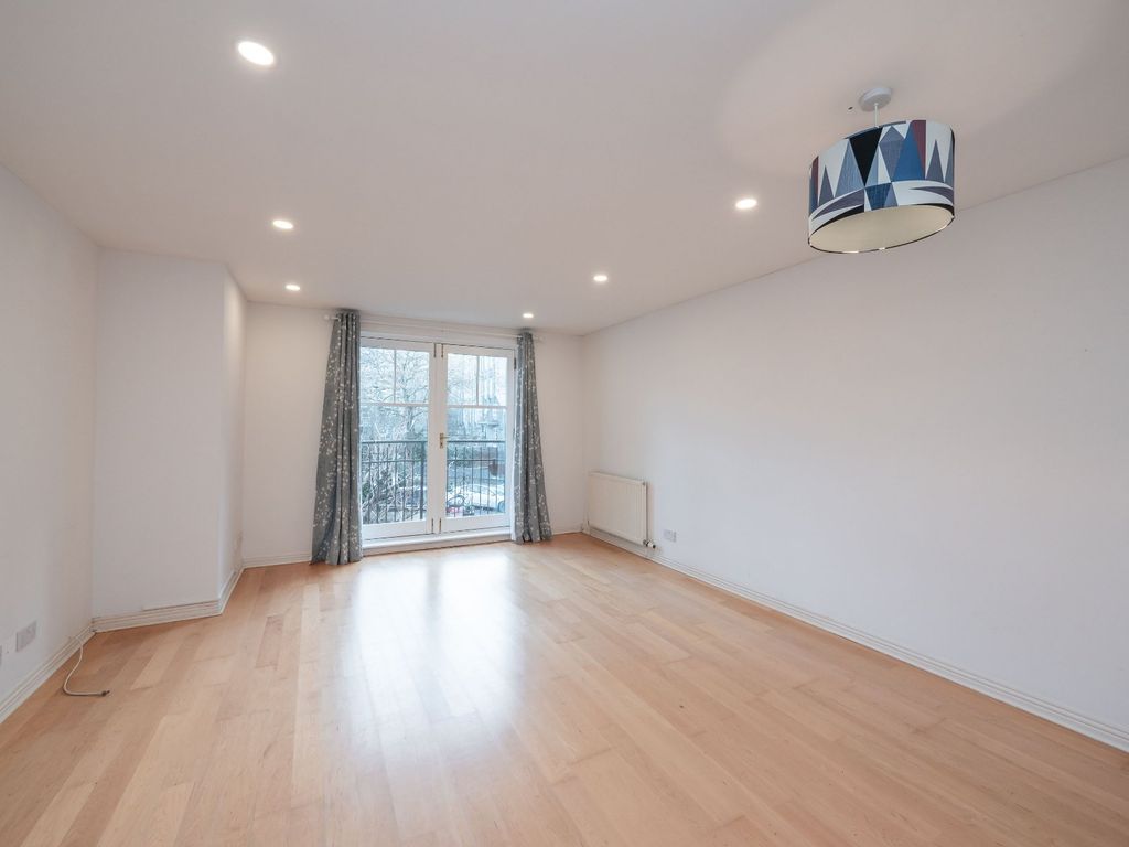 Property photo 2 of 16 Picture No. 28