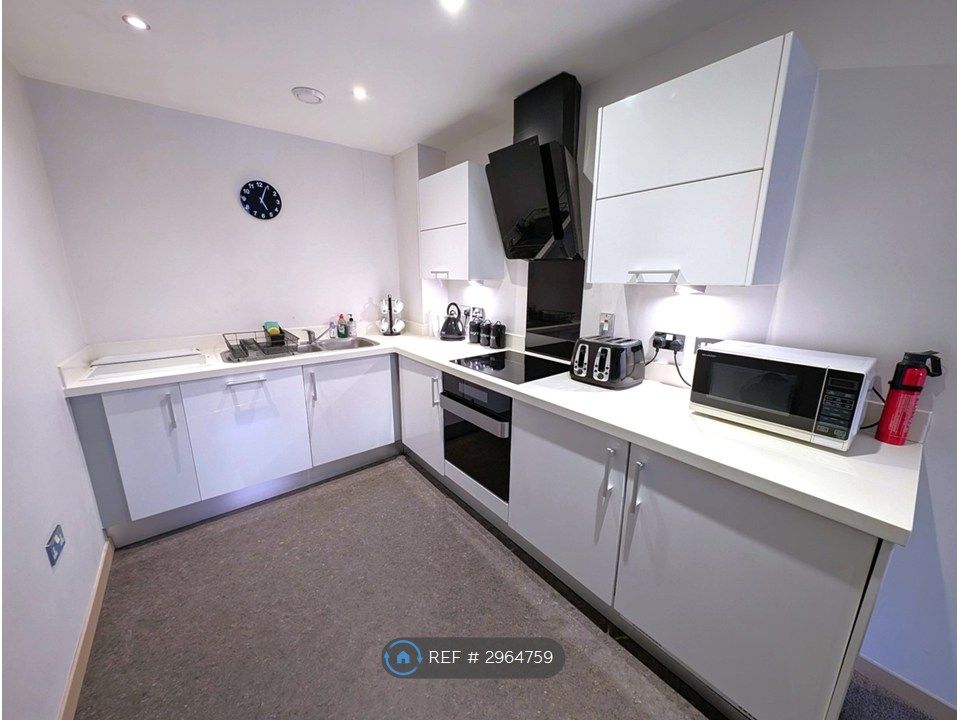 Property photo 2 of 35 Kitchen