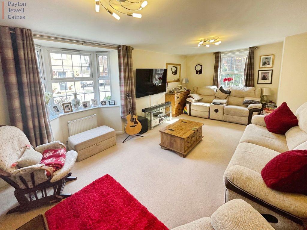 Property photo 3 of 17 Not Specified