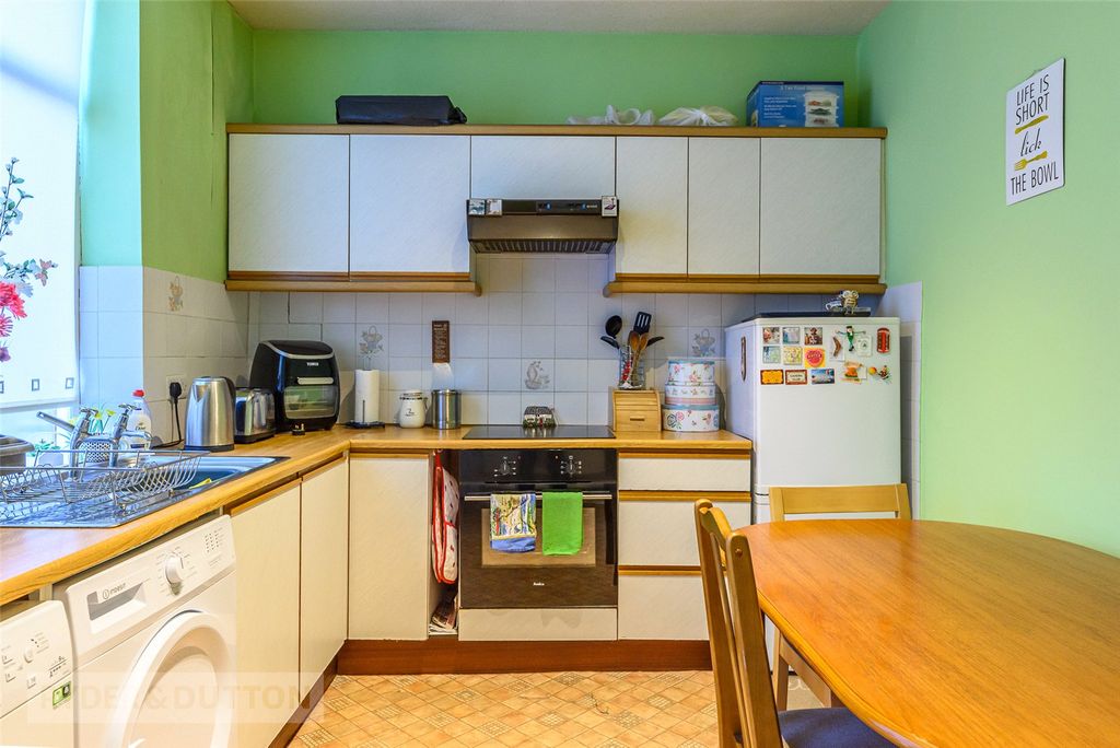 Property photo 3 of 20 Kitchen Diner