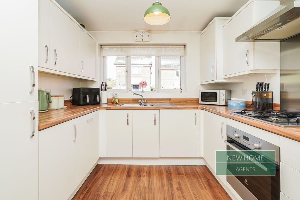 Property photo 2 of 26 Photo 13