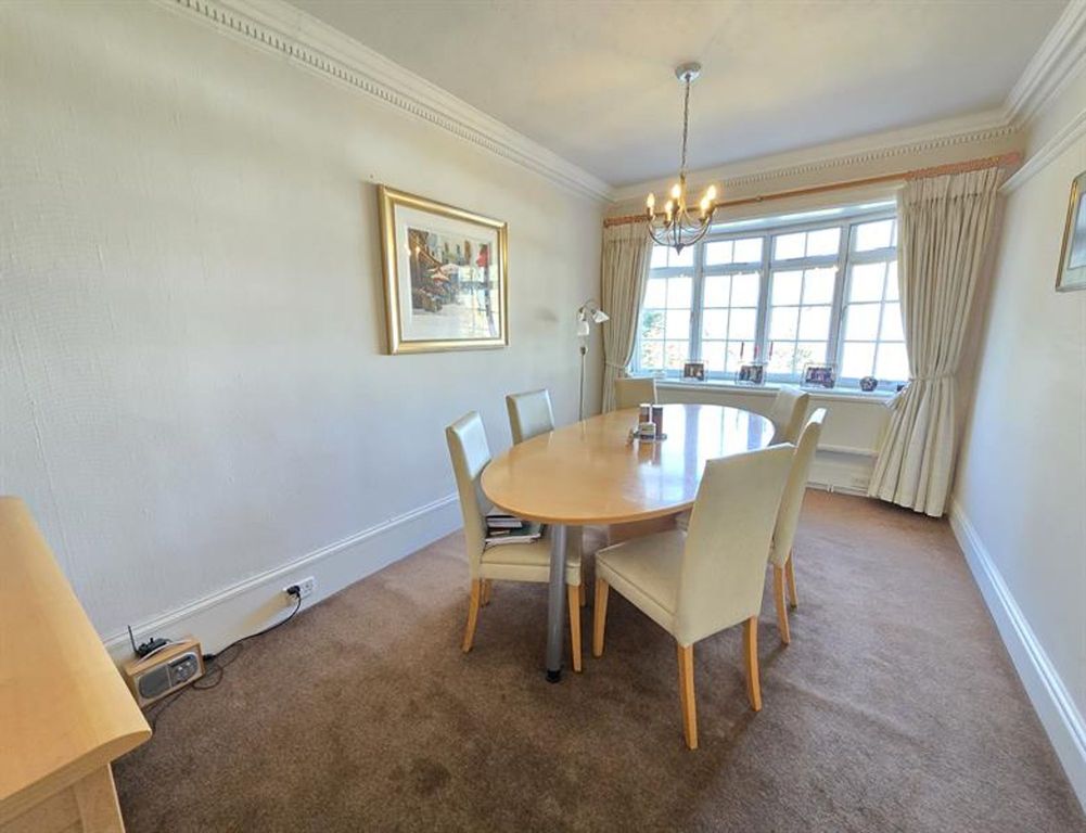 Property photo 3 of 22