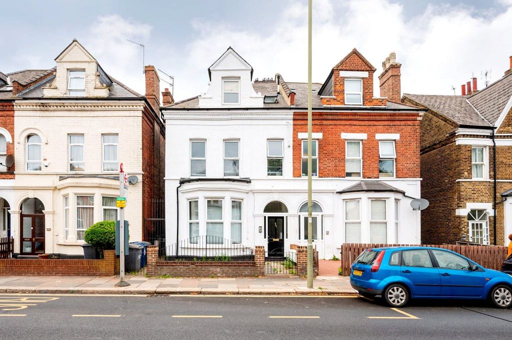 Property photo 1 of 13 Picture No. 10