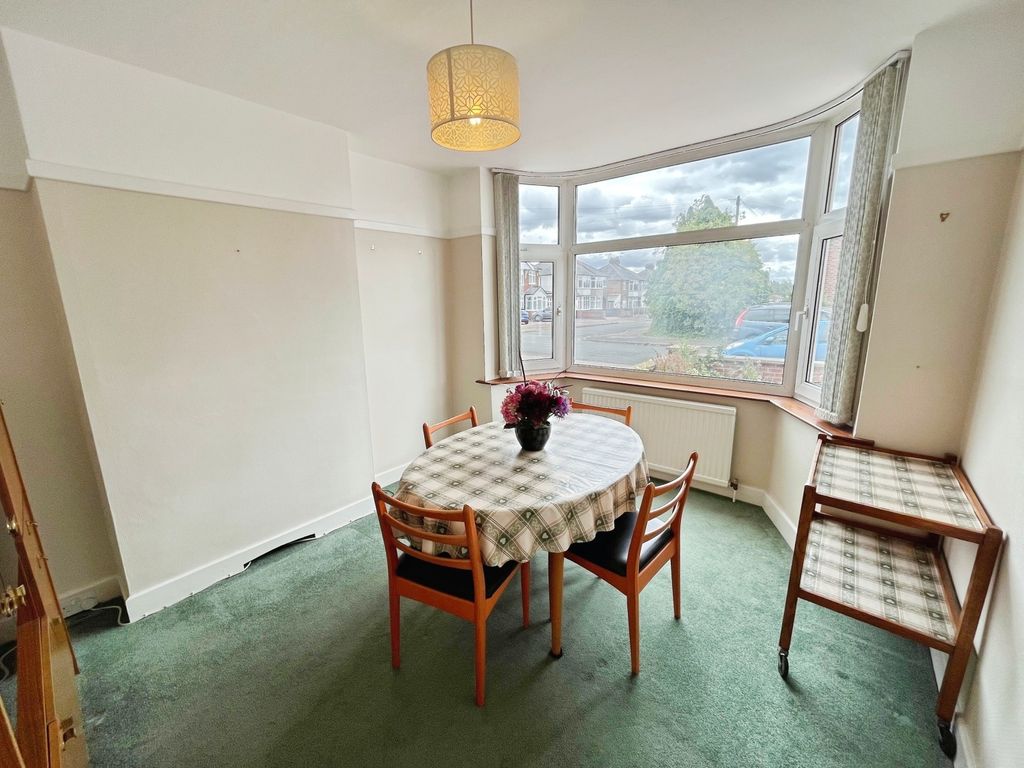 Property photo 2 of 14 Dining Room